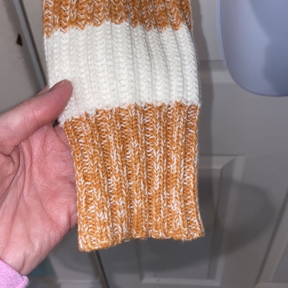 American eagle sweater crop NWOT - Picture 4 of 5